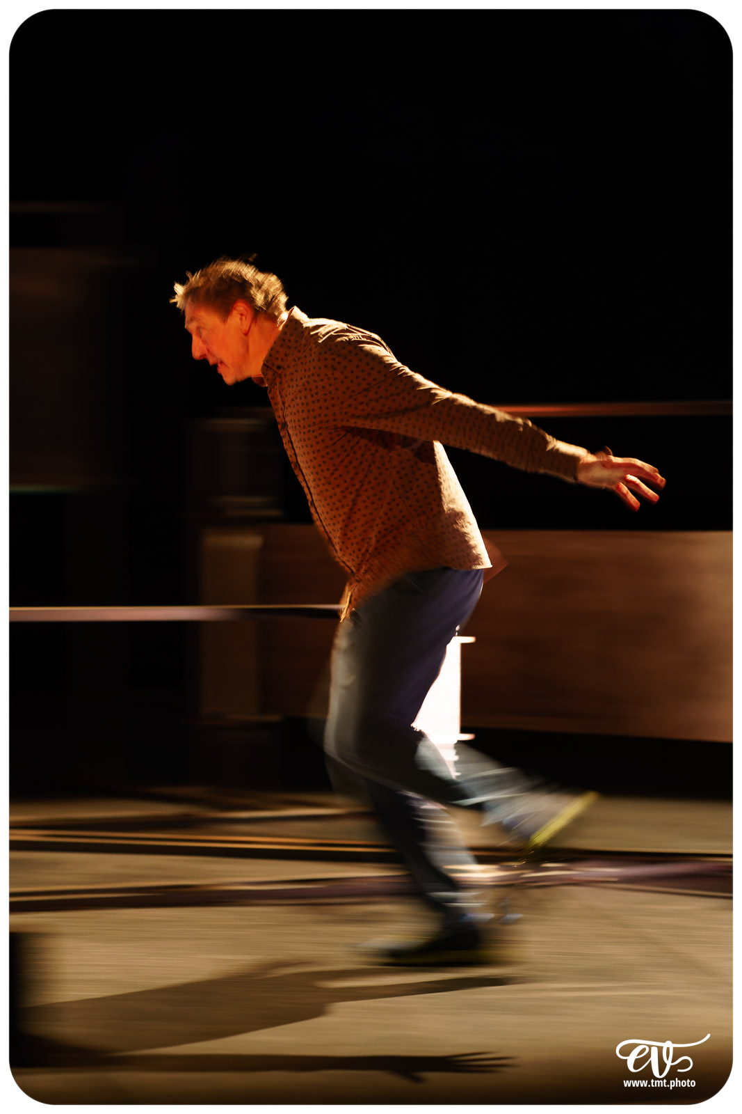 OÙ COURS-TU COMME ÇA ? (CIE PUCEANDPUNEZ)